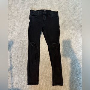 Men’s Forever 21 Slim Black Ripped Knee Skinny Jeans